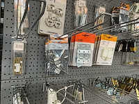 1 meter bevestiging - afbeelding 2 van  15