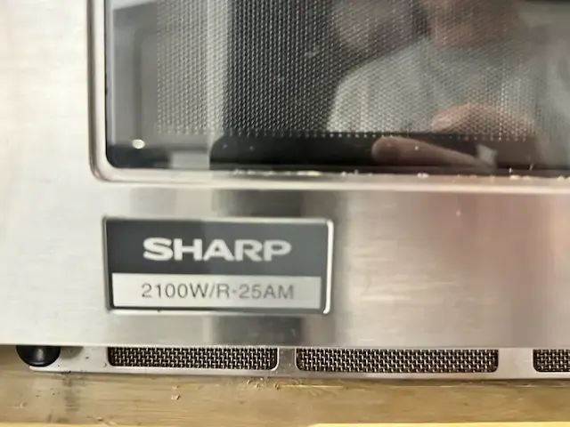1 microgolf sharp 2100w1r 25am - afbeelding 2 van  3