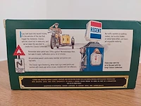 1 modelwagen corgi classic models triumph tr3a open top - afbeelding 4 van  4