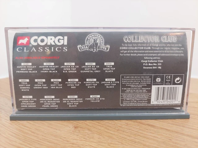 1 modelwagen corgi classics triumph tr3a soft top - afbeelding 5 van  5