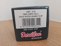 1 modelwagen detailcars platinum triumph tr6 - afbeelding 3 van  4