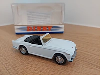 1 modelwagen dinky toys triumph tr4a irs, 1965 - afbeelding 3 van  7