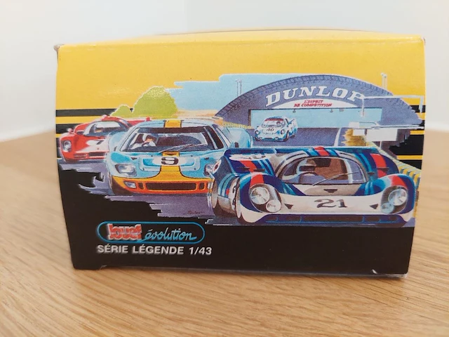 1 modelwagen jouef triumph tr3a - afbeelding 3 van  5