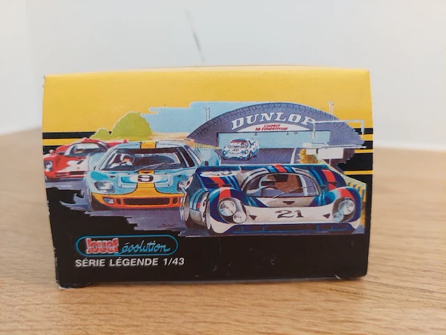 1 modelwagen jouef triumph tr3a - afbeelding 4 van  5