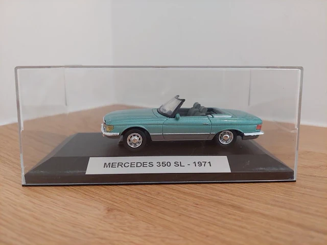 1 modelwagen mercedes 350 sl, 1971 - afbeelding 1 van  4