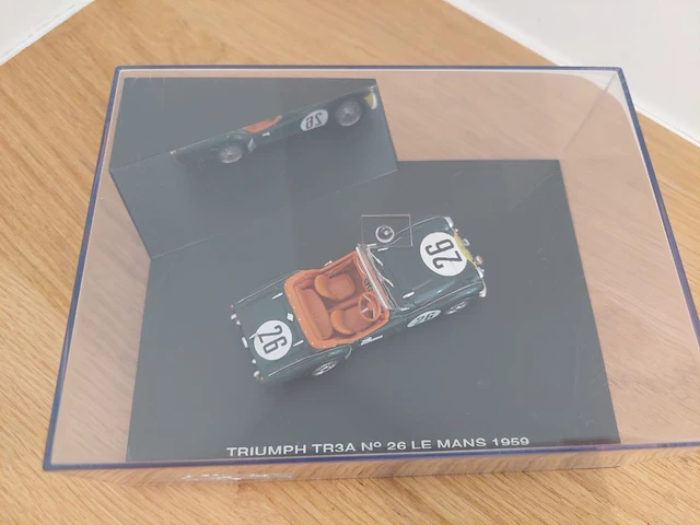 1 modelwagen triumph tr3a n° 26 le mans 1959 - afbeelding 3 van  3