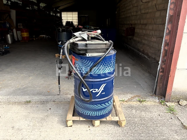 1 olievat 75w90 met inhoud - afbeelding 4 van  9