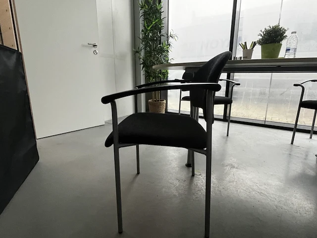 1 ovalen eettafel - afbeelding 6 van  6