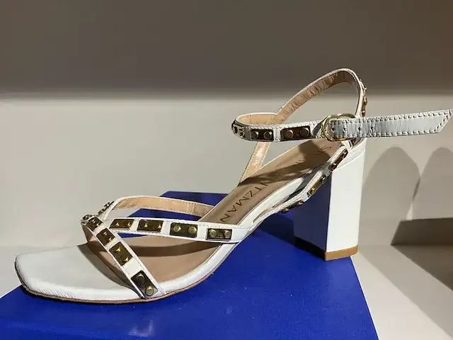 1 paar damesschoenen stuart weitzman katalina - afbeelding 1 van  2