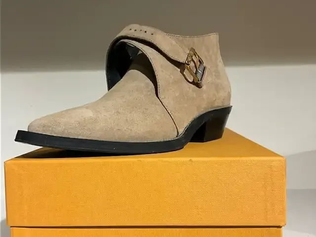 1 paar damesschoenen tod’s xof taupe medium - afbeelding 2 van  2