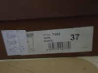 1 paar laarzen rood/daim - maat 37 - afbeelding 2 van  2