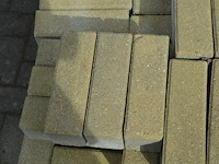 1 pallet bakstenen, 2 paletten klinkers ca. 14 m2 (zonder pvc paletten) - afbeelding 7 van  9