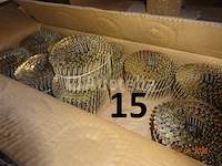 1 pallet inclusief een tiental dozen spijkers 65mm, 9000 st/doos, 15/f16/12eg2565ri - afbeelding 2 van  3