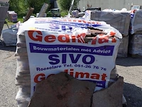 1 pallet natuurstenen vloertegels - afbeelding 1 van  7