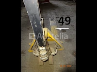 1 palletwagen in gele kleur 2t5 - afbeelding 3 van  5