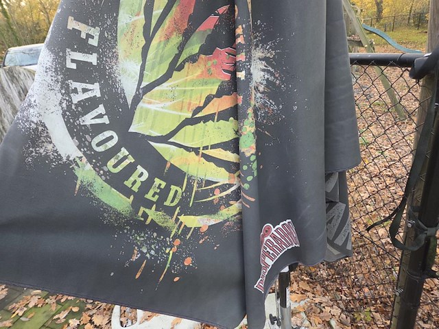 1 parasol getekend "desperados" - afbeelding 2 van  4