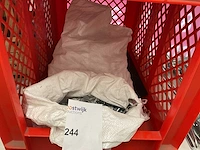 1 partij bevestigingsmaterialen - afbeelding 1 van  4