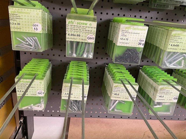 1 partij bevestigingsmaterialen - afbeelding 9 van  10