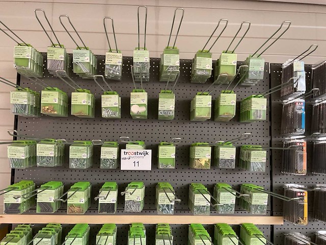 1 partij bevestigingsmaterialen - afbeelding 1 van  7