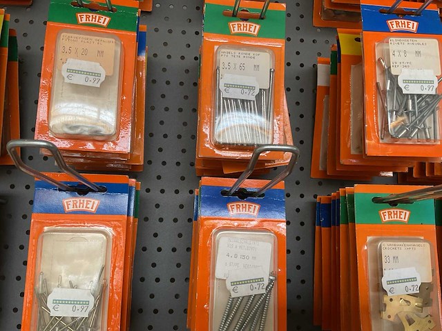 1 partij bevestigingsmaterialen - afbeelding 11 van  14