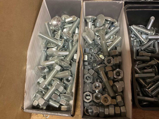 1 partij houtbouten; houtdraadbouten - afbeelding 2 van  5