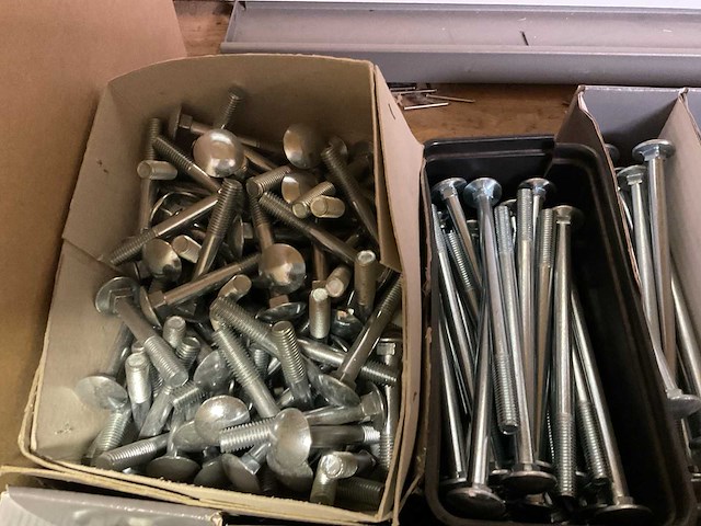 1 partij houtbouten; houtdraadbouten - afbeelding 5 van  5