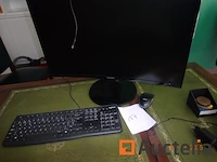 1 pc met 1 merk samsung gebogen computer scherm, 1 logitech-toetsenbord, 1 futji-computertoren, 1 telefoon - afbeelding 2 van  3
