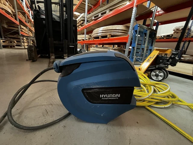 1 perslucht kabelhaspel hyundai - afbeelding 3 van  4