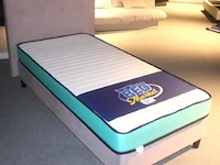 1 persoon bed/boxspring vv matras 90x200 - afbeelding 1 van  2