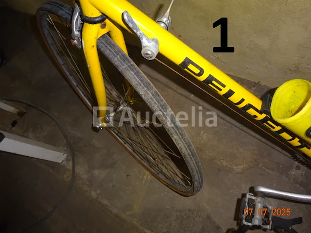 1 peugeot fiets, art deco, geel - afbeelding 3 van  3