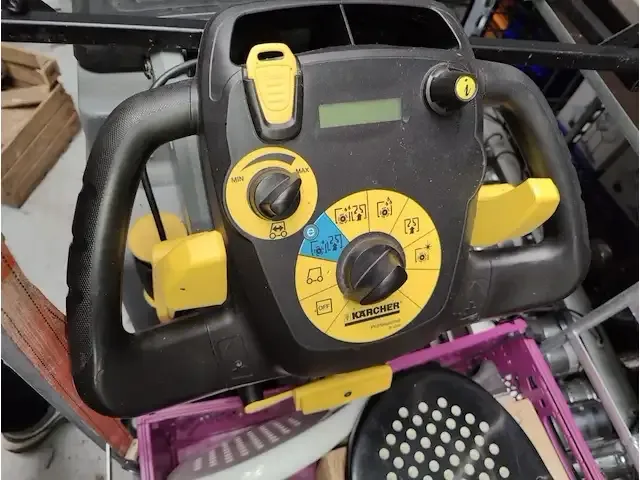 1 poetsmachine karcher b40 w - afbeelding 2 van  6