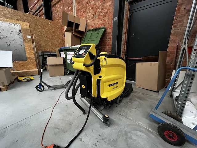 1 poetsmachine karcher br 55/60w - afbeelding 5 van  7