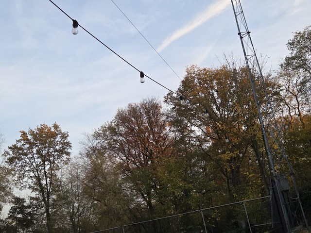 1 prikkabel met lichtbulbs - afbeelding 1 van  7