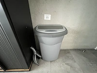 1 pvc afvalbak vv stoffer en blik - afbeelding 1 van  3