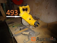 1 radiaalzaag dewalt sur werkbank, handgemaakt - afbeelding 1 van  3