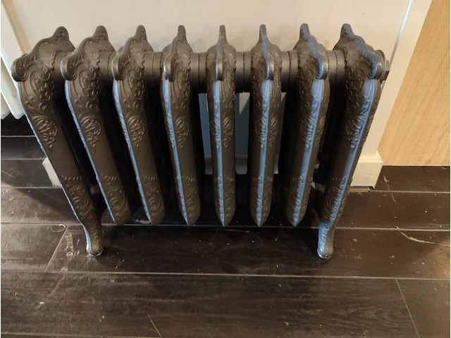 1 radiator laurens art-deco - afbeelding 2 van  4