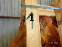 1 rek op pallet met diverse zakken gesneden hout, op 1m20/1m/1m hoog - afbeelding 3 van  3