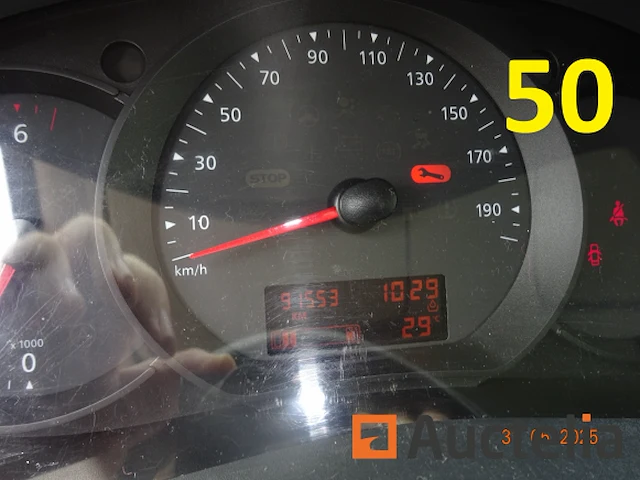 1 renault kangoo bestelwagen, 1e inschrijving 12/07/2017, chassis 419014, cil. 1461cc, 55 kw, diesel, immat1cch903, twee achterdeuren, rechter zijdeur, trekhaak, 5 versnellingen, 2 kentekenkleppen (huis en voertuig), 1 certificaat van overeenstemming, 1 identificatierapport, 1 technisch keuringscertificaat, - afbeelding 14 van  32