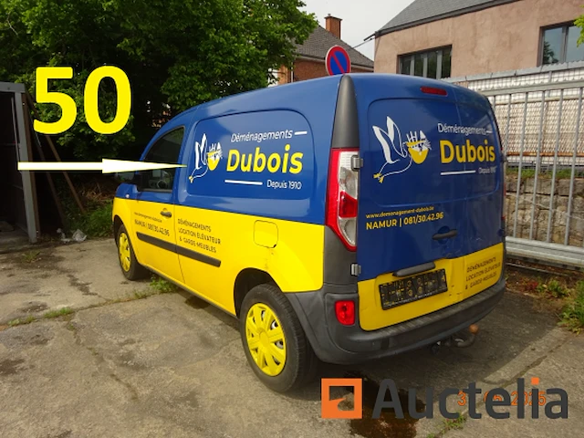1 renault kangoo bestelwagen, 1e inschrijving 12/07/2017, chassis 419014, cil. 1461cc, 55 kw, diesel, immat1cch903, twee achterdeuren, rechter zijdeur, trekhaak, 5 versnellingen, 2 kentekenkleppen (huis en voertuig), 1 certificaat van overeenstemming, 1 identificatierapport, 1 technisch keuringscertificaat, - afbeelding 23 van  32