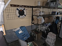 1 resthinhoud berging - afbeelding 1 van  13