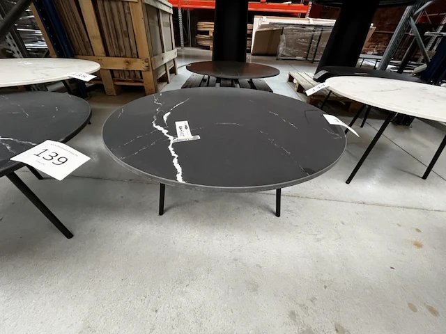 1 ronde bijzettafel - afbeelding 1 van  3