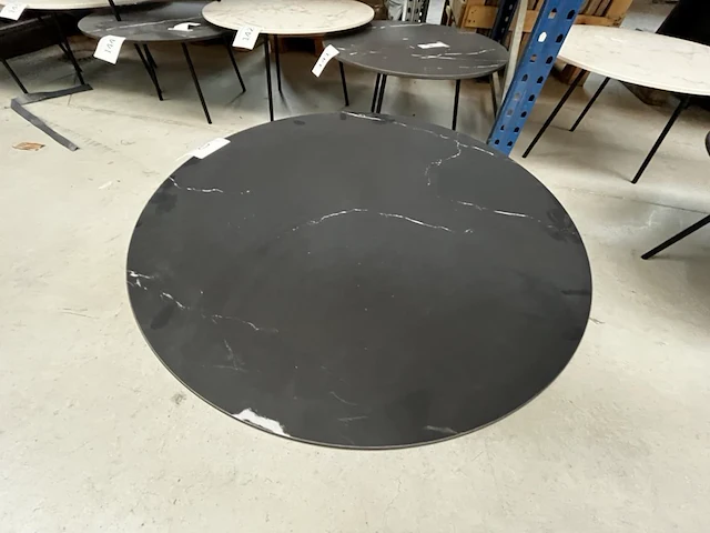 1 ronde bijzettafel - afbeelding 3 van  3