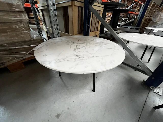 1 ronde bijzettafel - afbeelding 1 van  3