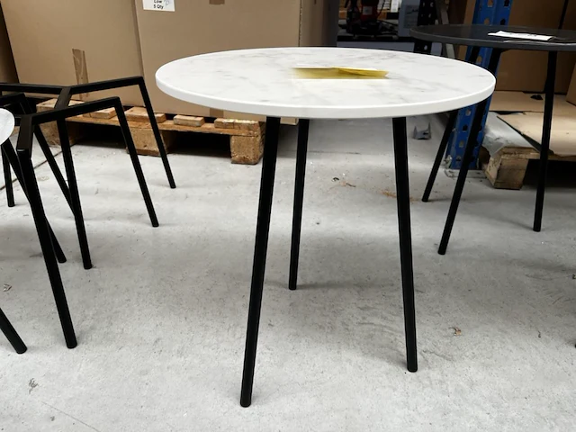 1 ronde bijzettafel - afbeelding 2 van  2