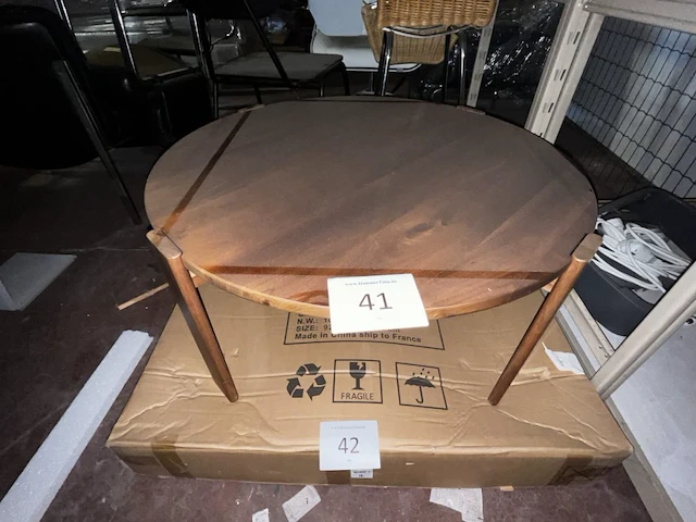 1 ronde bijzettafel - afbeelding 1 van  3