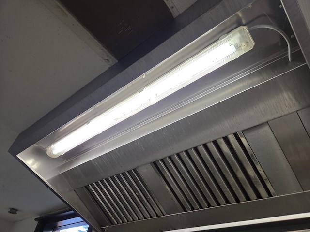 1 rvs fornuis diamond + rvs dampkap - afbeelding 8 van  9