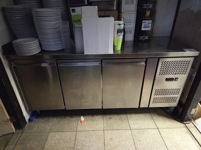 1 rvs koelwerkbank carel - afbeelding 1 van  5