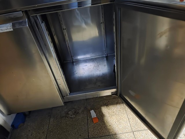 1 rvs koelwerkbank carel - afbeelding 4 van  5