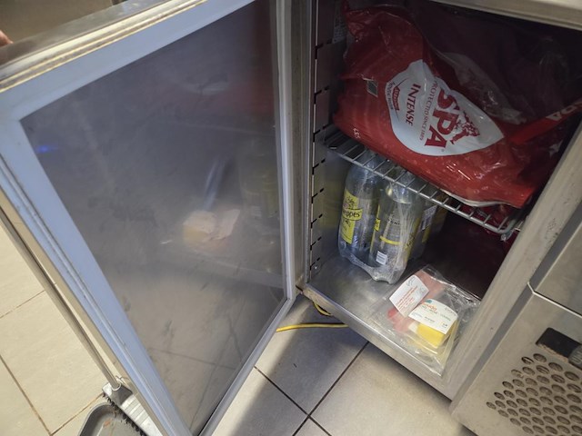 1 rvs saladette porkka - afbeelding 4 van  7