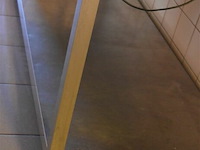 1 rvs werktafel 2m x 83h x 70b - afbeelding 2 van  3